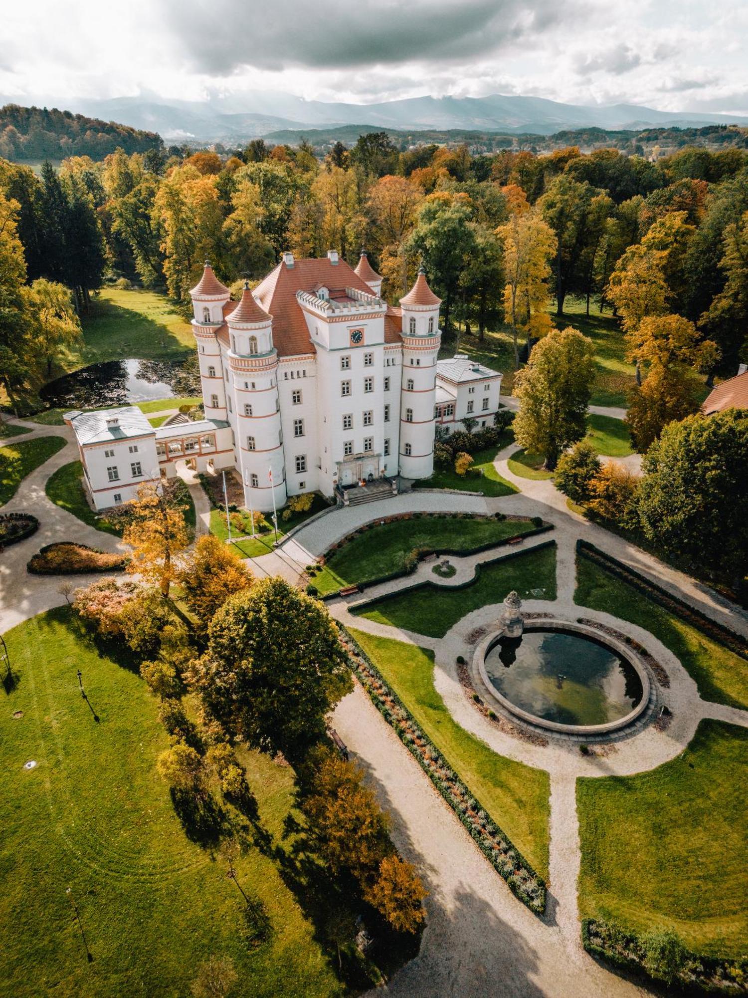 Palac Wojanow Extérieur photo
