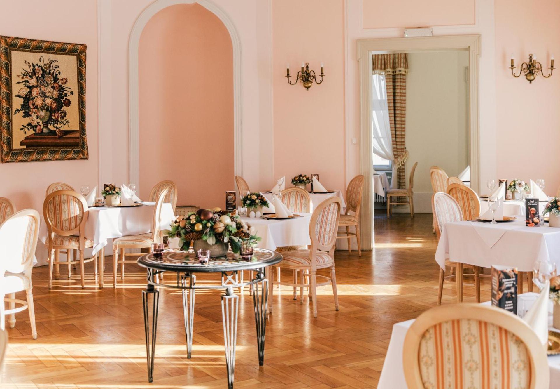 Palac Wojanow Extérieur photo