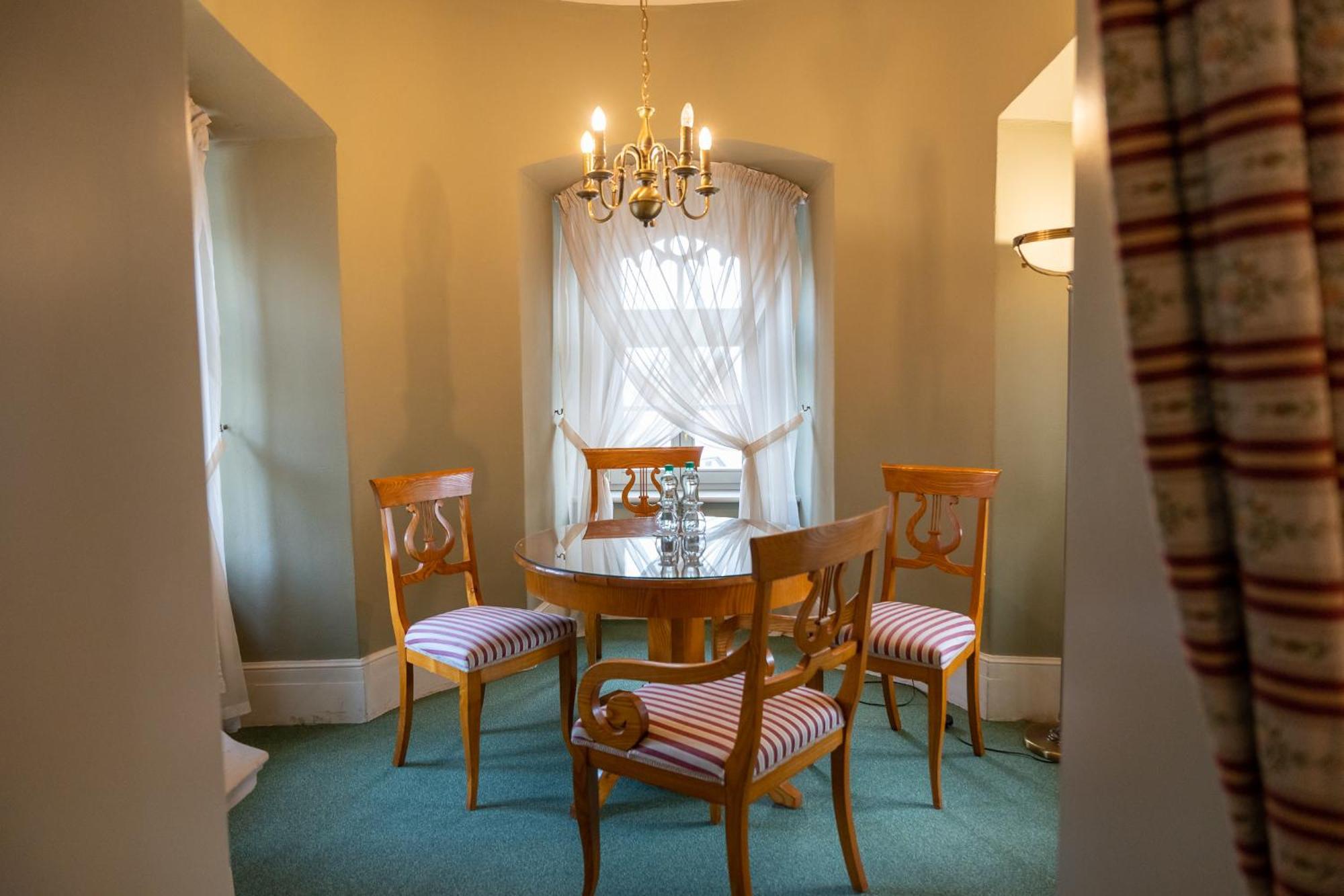 Palac Wojanow Chambre photo