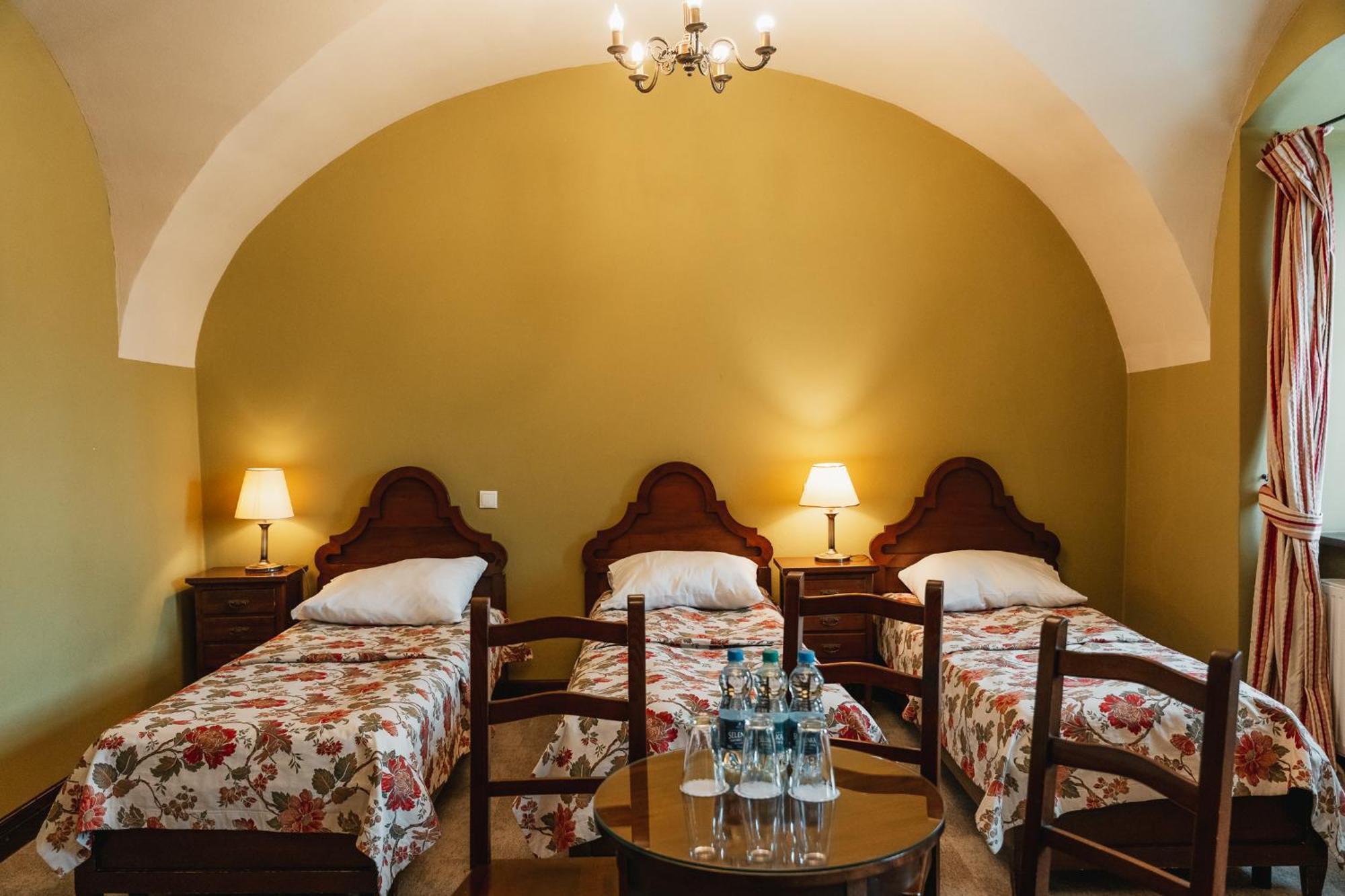 Palac Wojanow Chambre photo