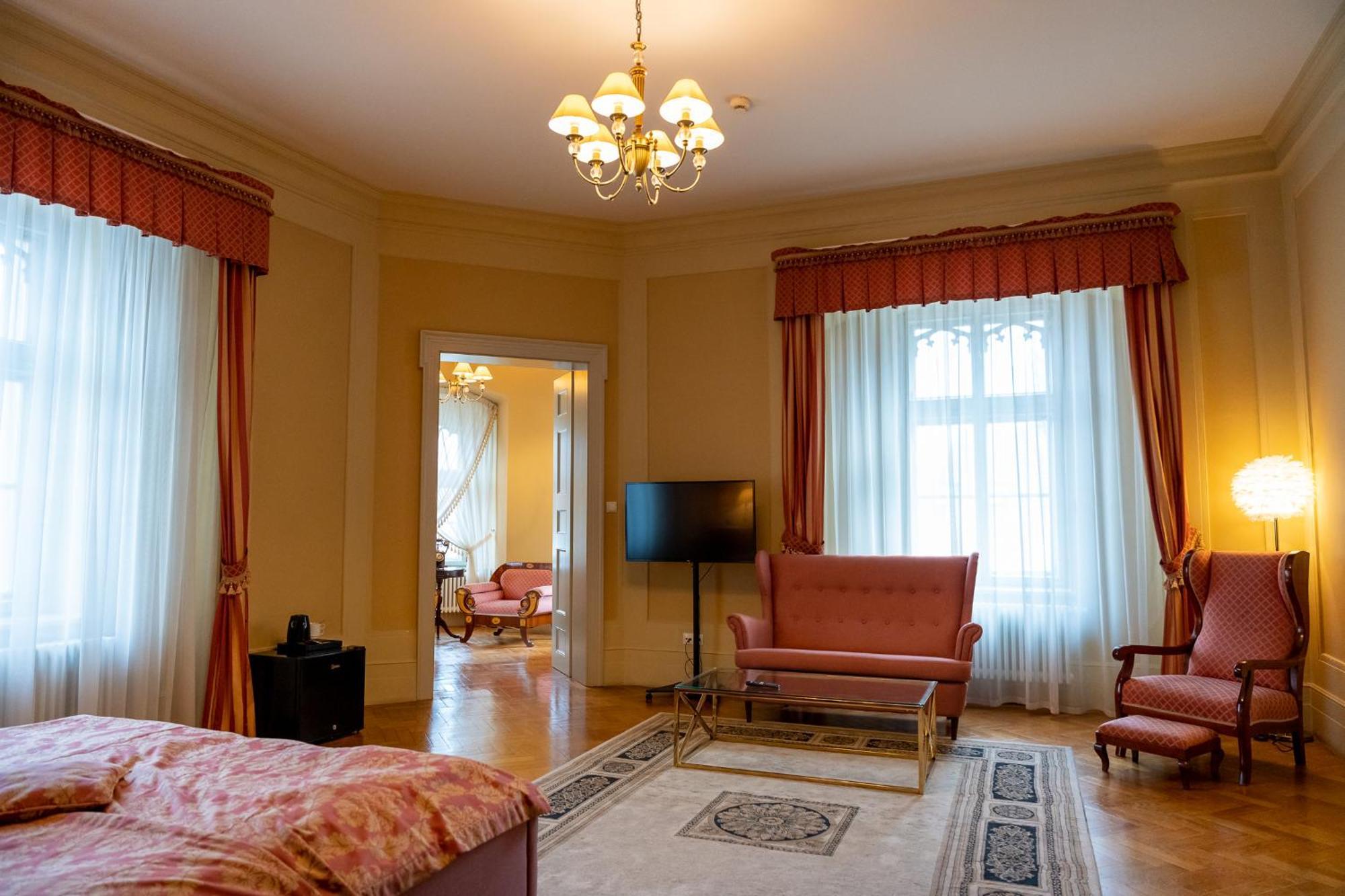 Palac Wojanow Chambre photo